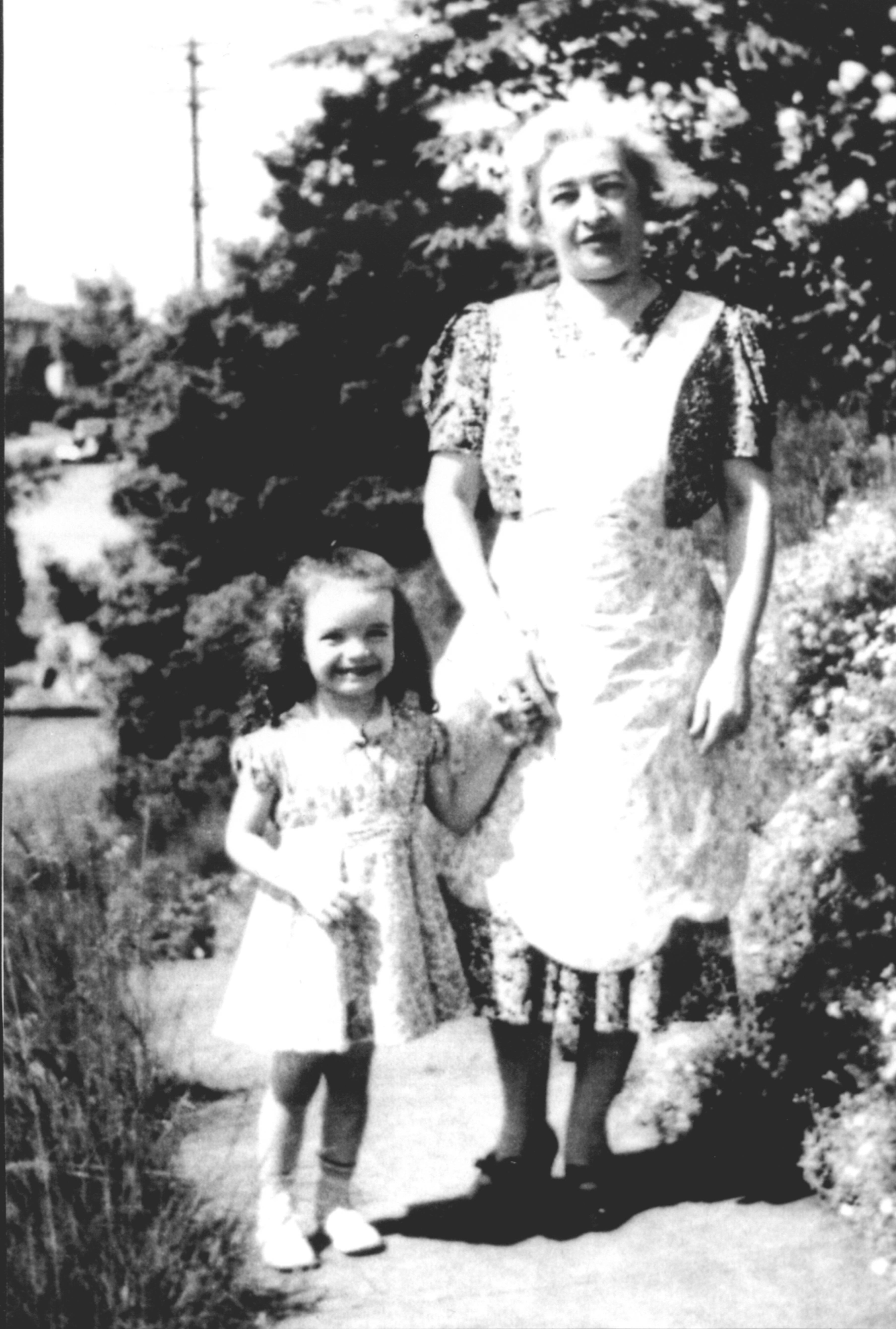 Nell and daughter, Barbara